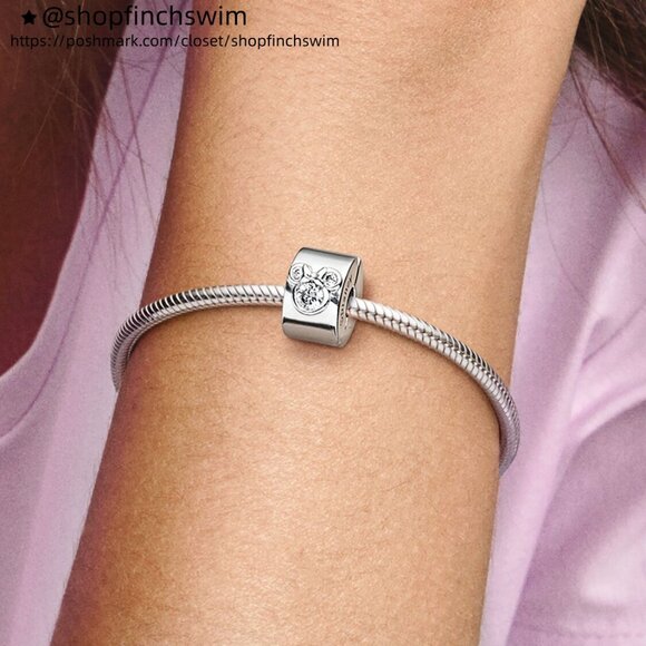 Pandora Disney Mickey Mouse & Minnie Mouse Clip Charm - Picture 4 of 4